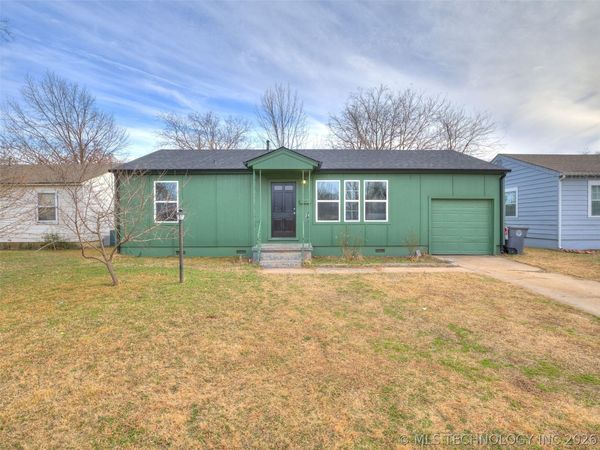 6776 E Independence Street , Tulsa, OK 74115