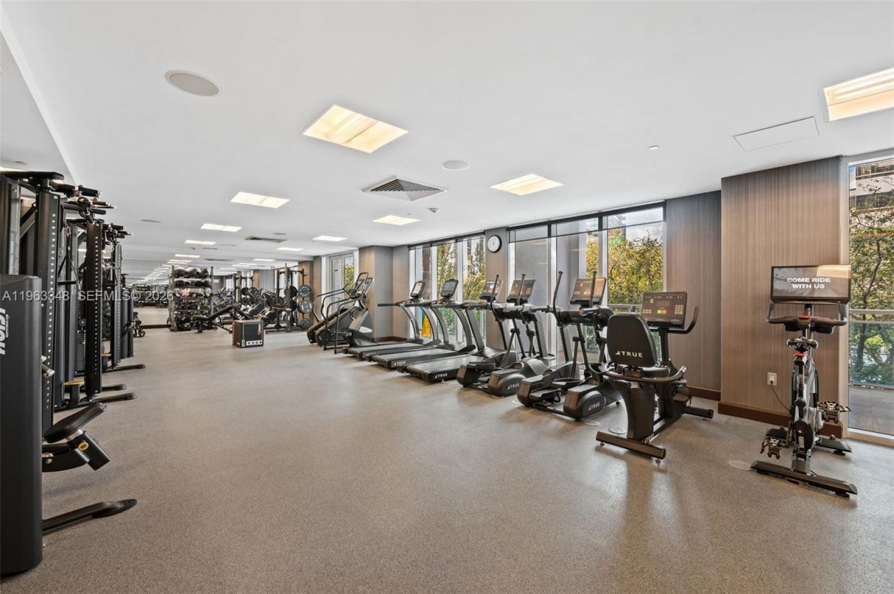 951 Brickell Ave, Unit 3603, Miami, FL 33131 Photo