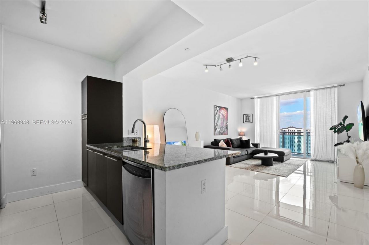 951 Brickell Ave, Unit 3603, Miami, FL 33131 Photo