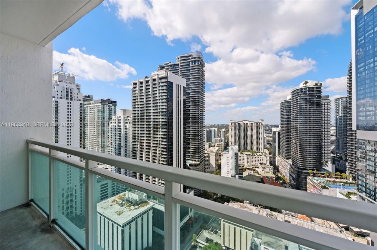 951 Brickell Ave, Unit 3603, Miami, FL 33131 Photo