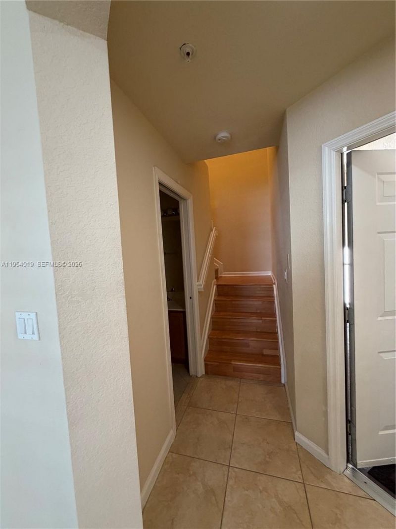 11503 NW 89th St, Unit 212, Doral, FL 33178 Photo