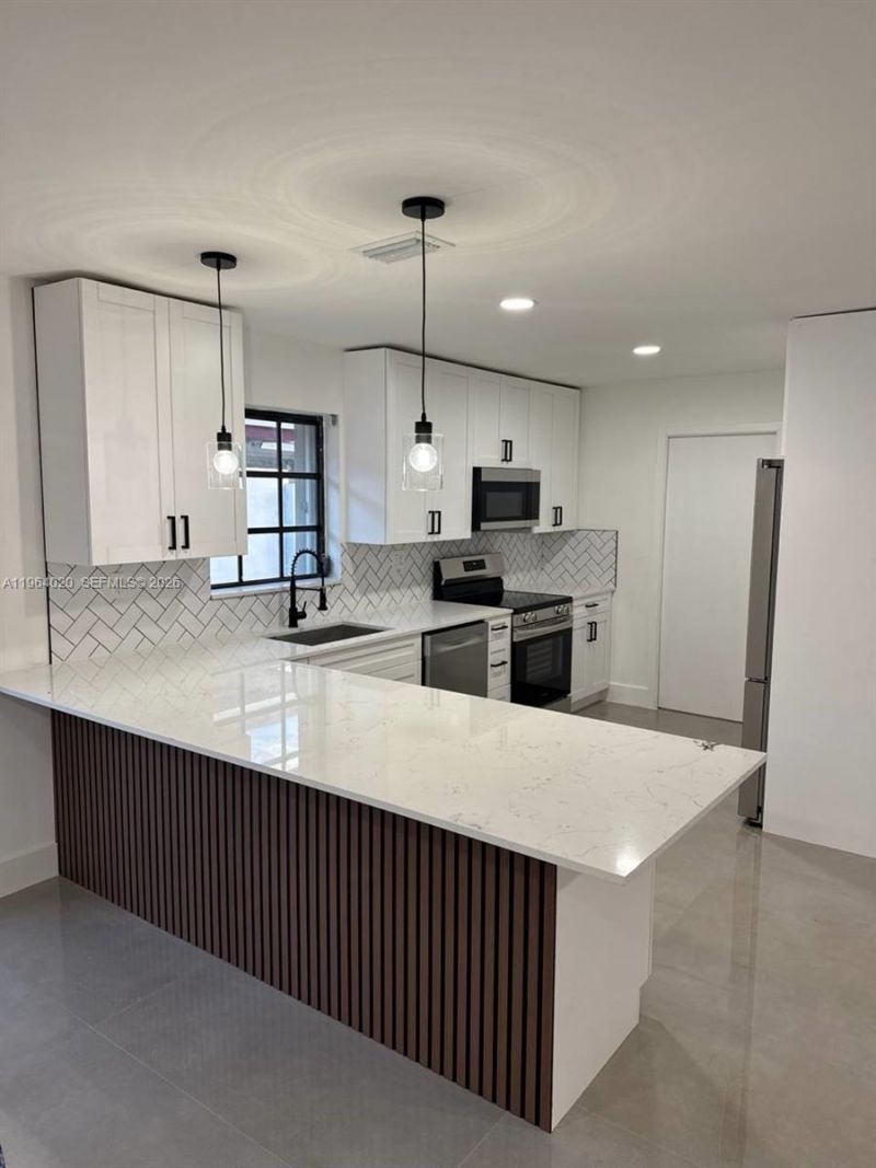 748 NW 133rd Ave , Miami, FL 33182 Photo