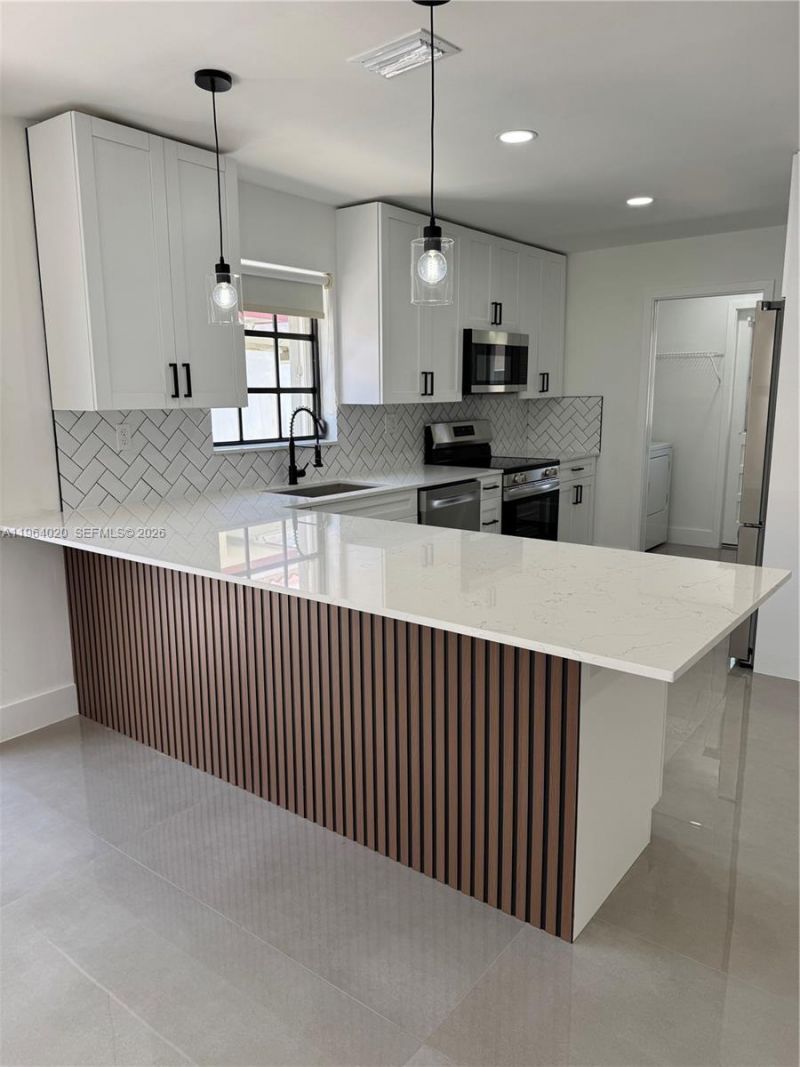 748 NW 133rd Ave , Miami, FL 33182 Photo