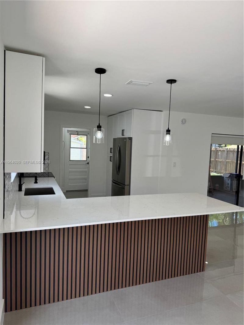 748 NW 133rd Ave , Miami, FL 33182 Photo