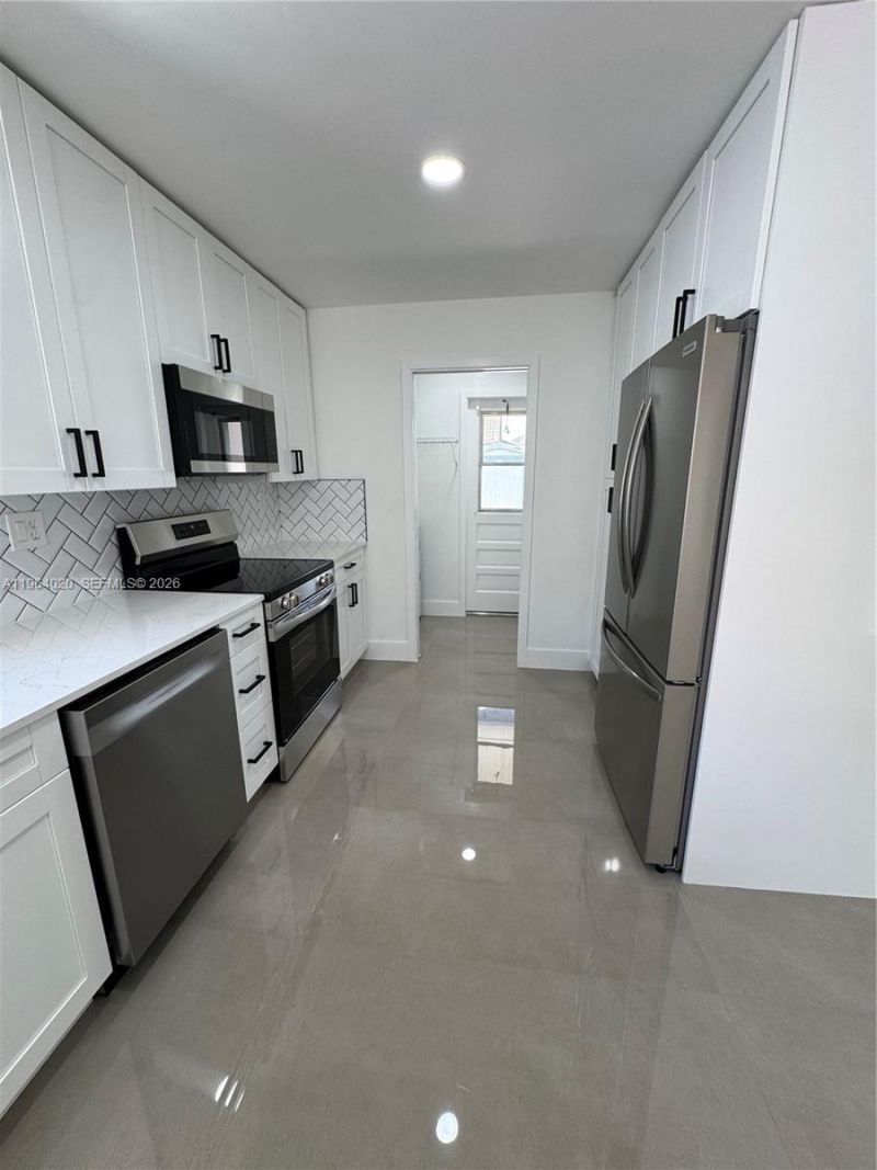 748 NW 133rd Ave , Miami, FL 33182 Photo