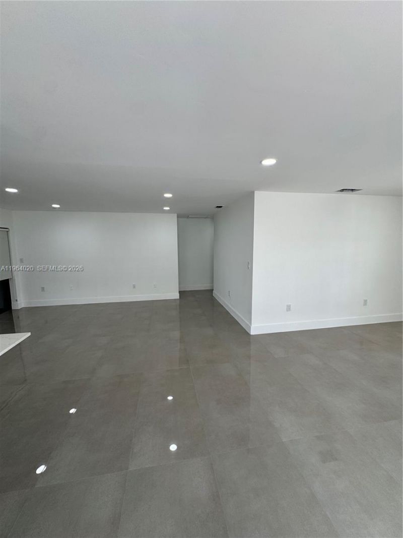 748 NW 133rd Ave , Miami, FL 33182 Photo