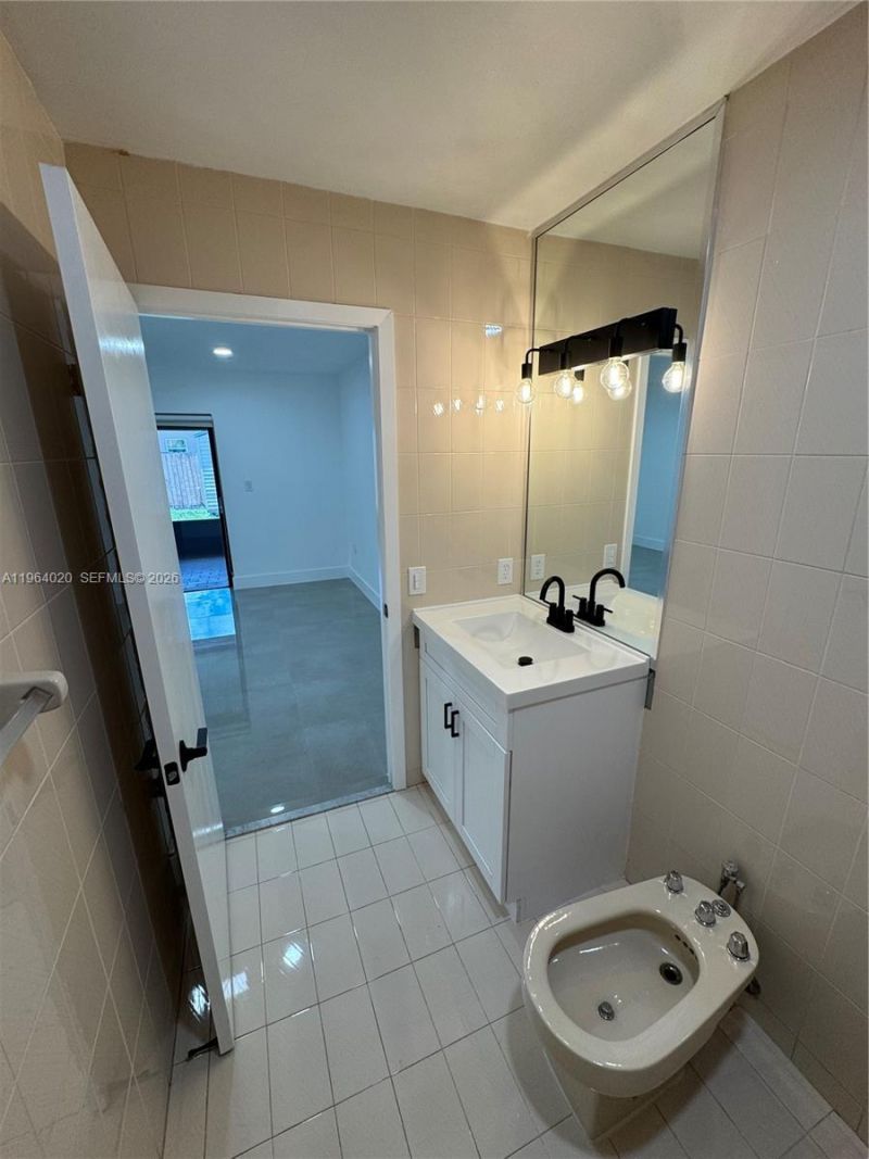 748 NW 133rd Ave , Miami, FL 33182 Photo