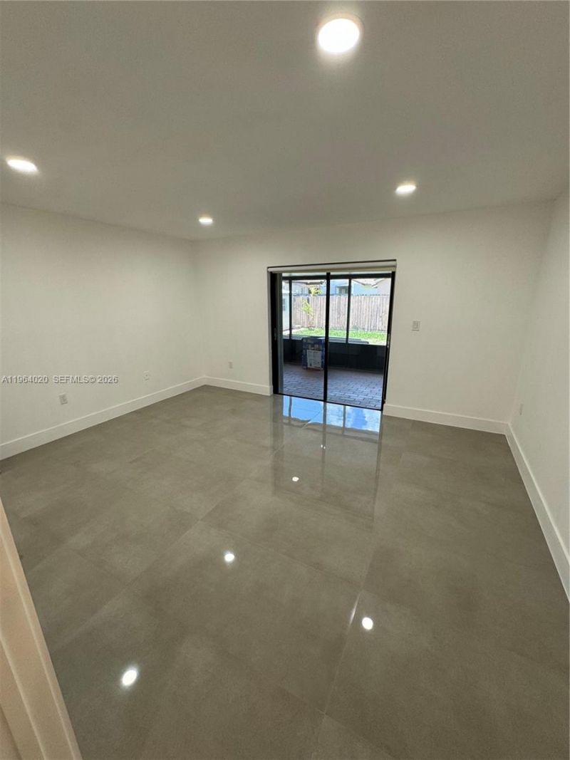 748 NW 133rd Ave , Miami, FL 33182 Photo