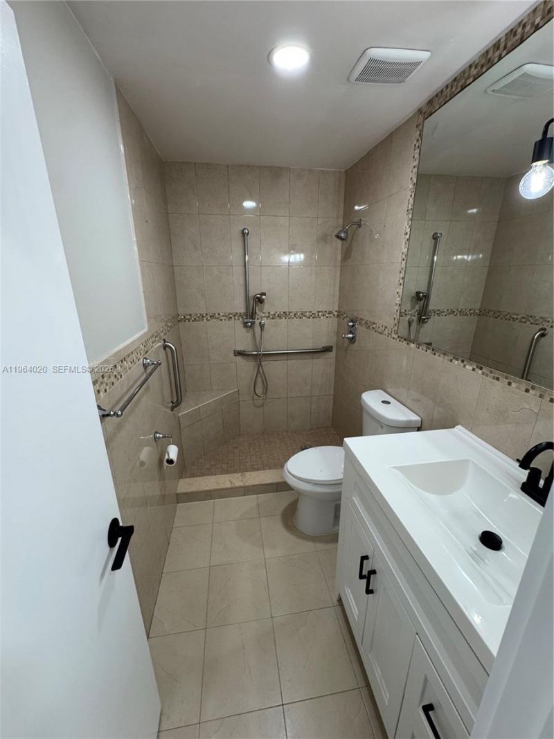 748 NW 133rd Ave , Miami, FL 33182 Photo