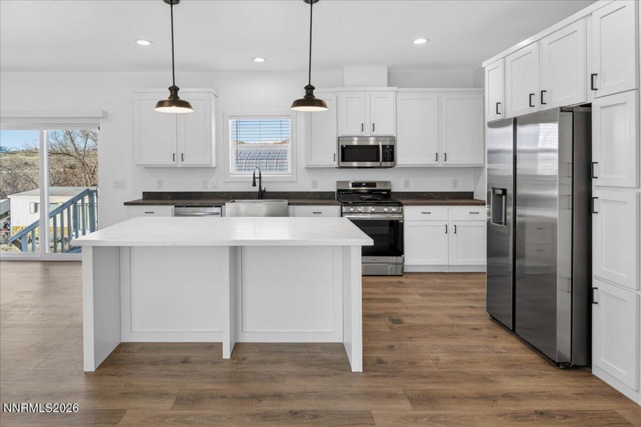 520 E 2nd Avenue, Sun Valley, NV 89433 Photo