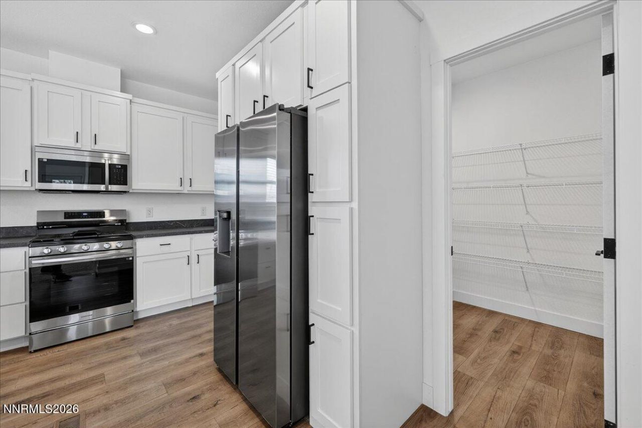 520 E 2nd Avenue, Sun Valley, NV 89433 Photo