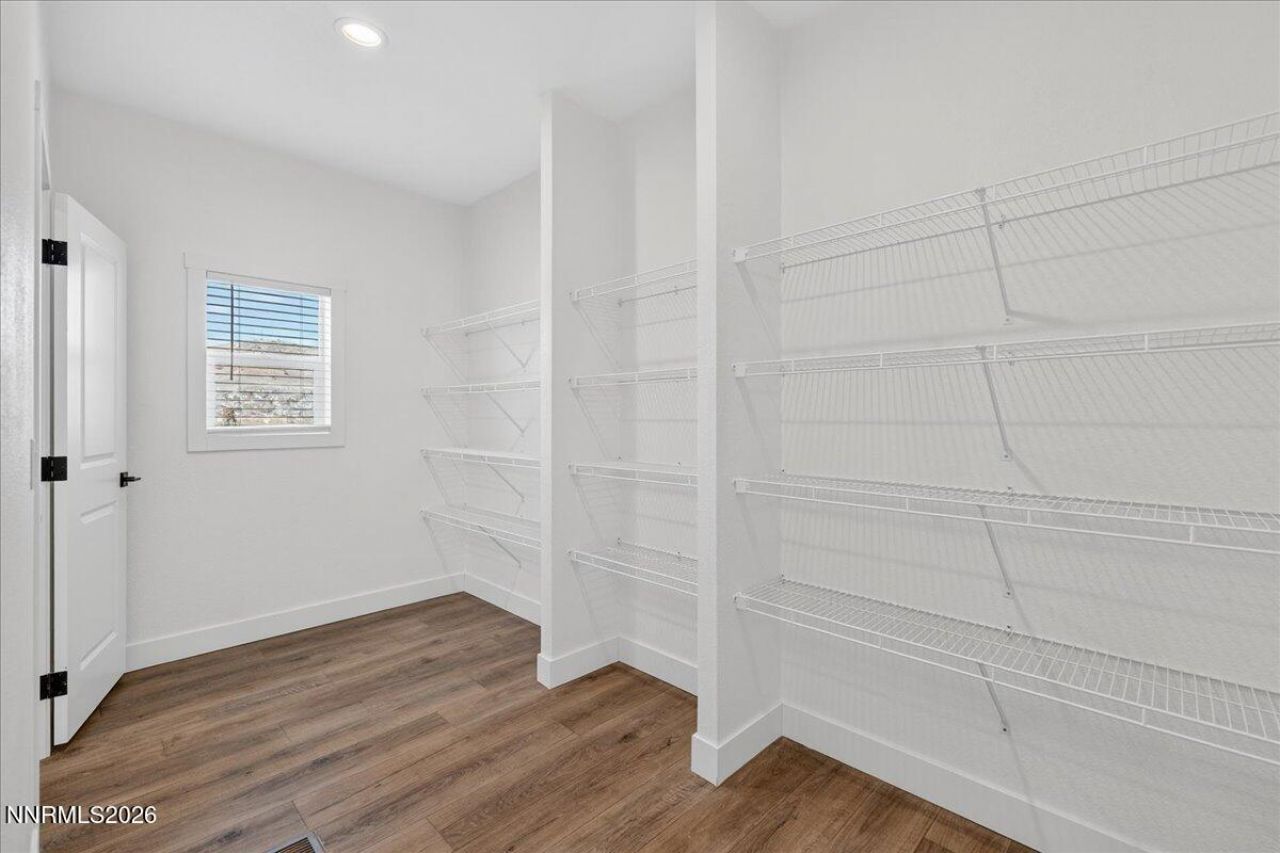 520 E 2nd Avenue, Sun Valley, NV 89433 Photo