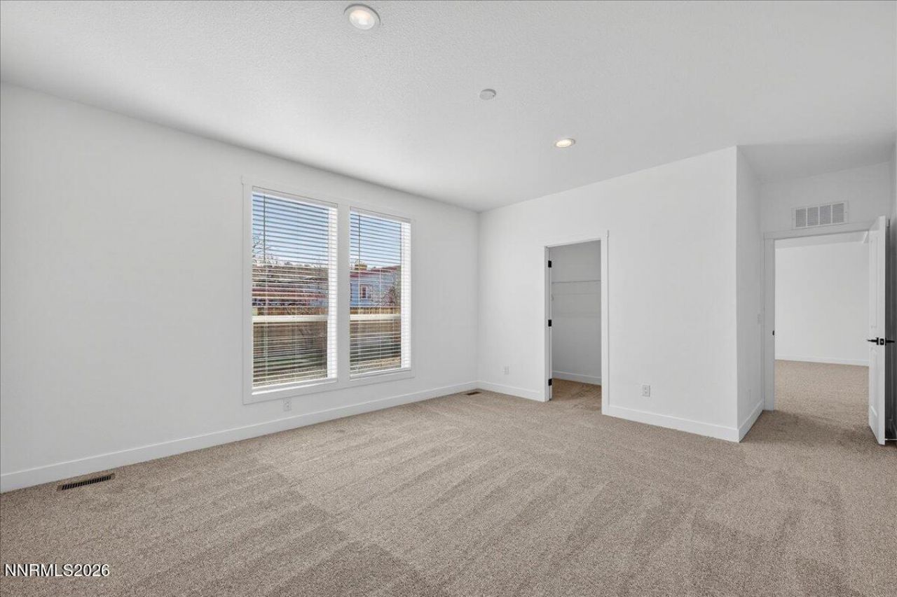 520 E 2nd Avenue, Sun Valley, NV 89433 Photo