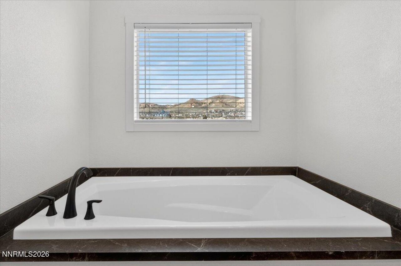 520 E 2nd Avenue, Sun Valley, NV 89433 Photo