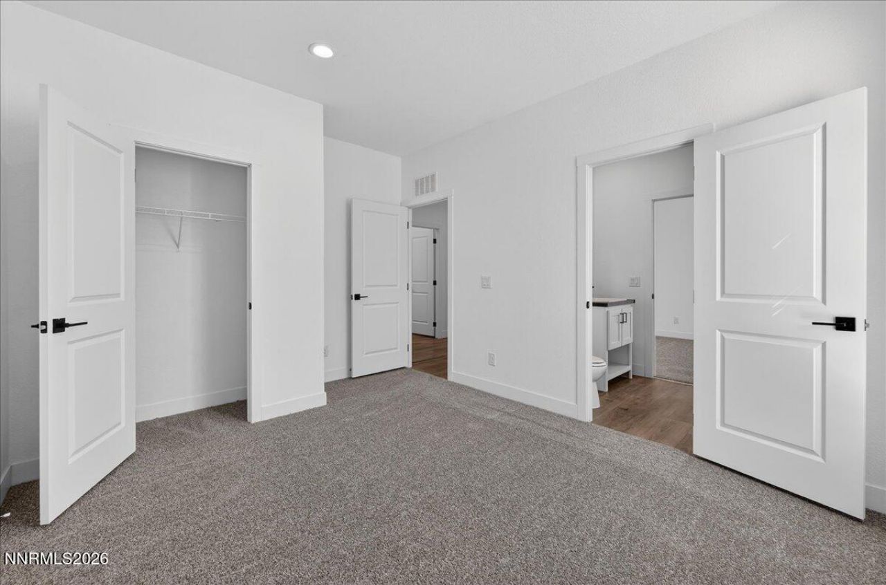 520 E 2nd Avenue, Sun Valley, NV 89433 Photo