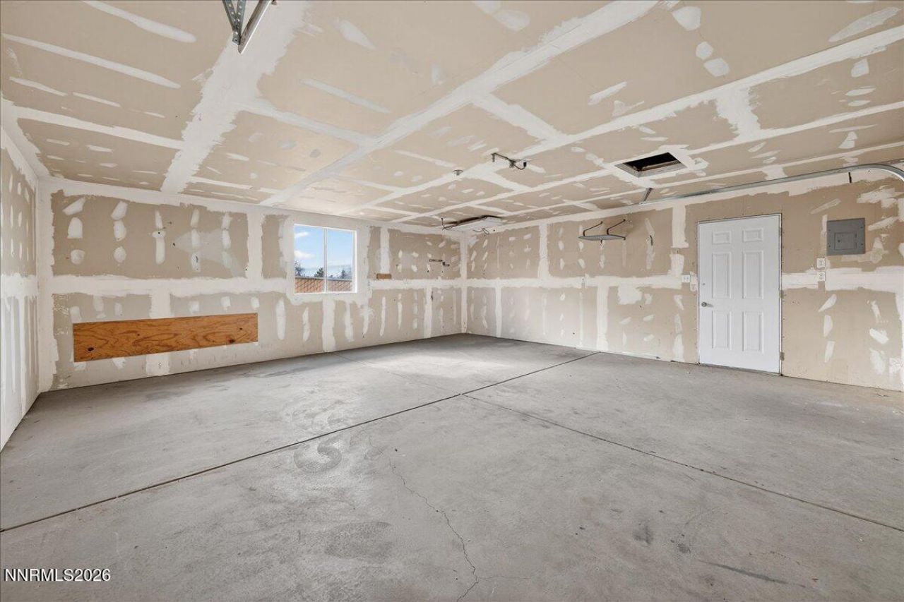 520 E 2nd Avenue, Sun Valley, NV 89433 Photo