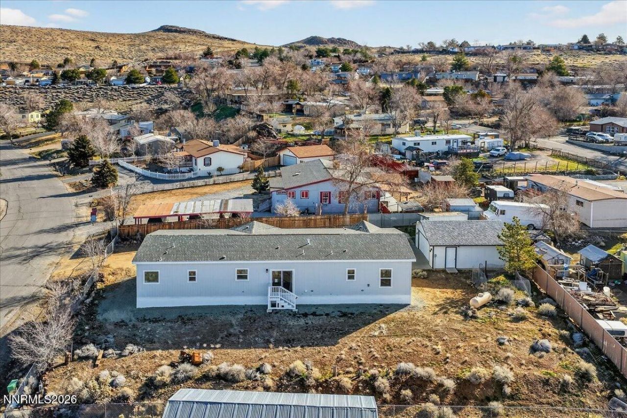 520 E 2nd Avenue, Sun Valley, NV 89433 Photo