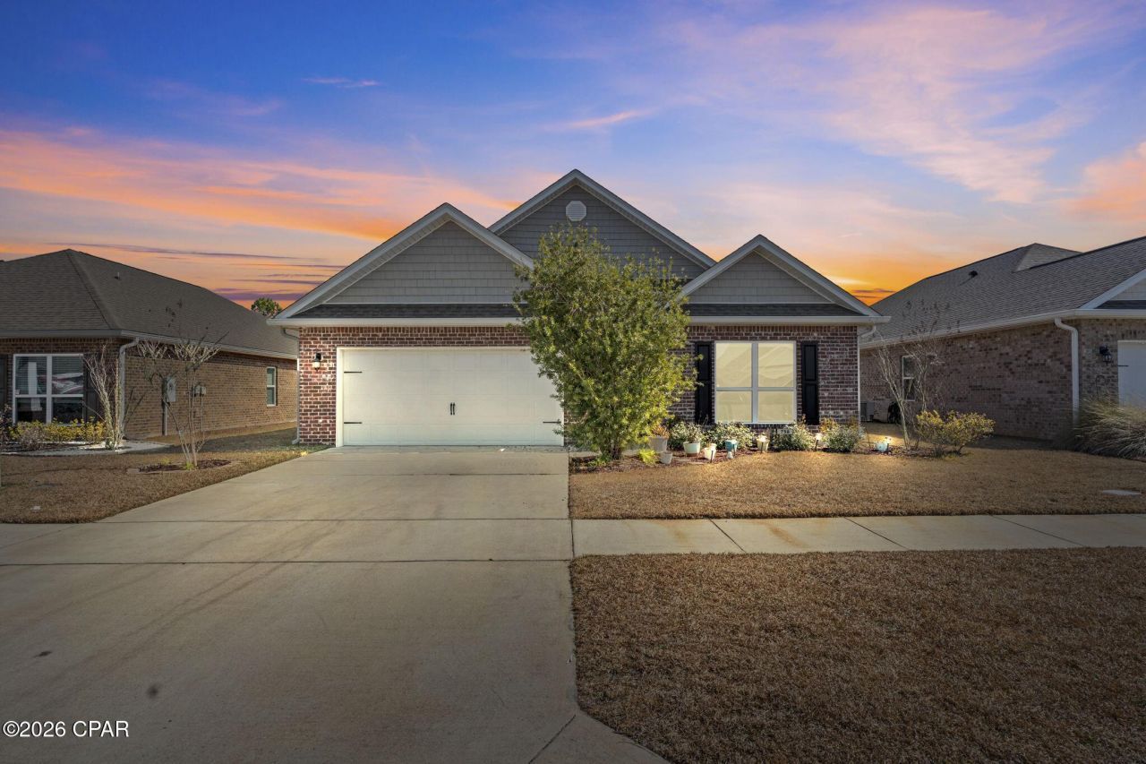 758 Cason Circle, Panama City, FL 32405 Main Photo