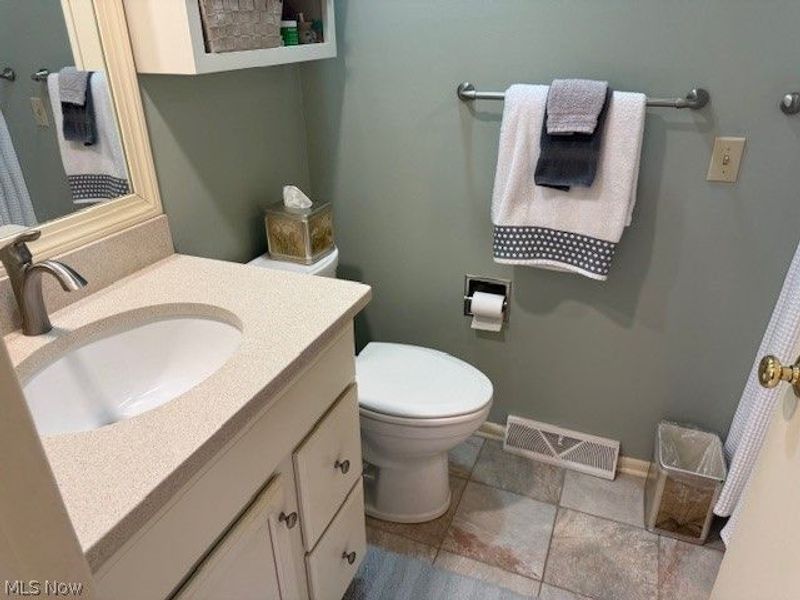 1938 Hemlock Drive, Kent, OH 44240 Photo 28