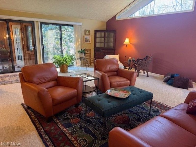 1938 Hemlock Drive, Kent, OH 44240 Photo 9