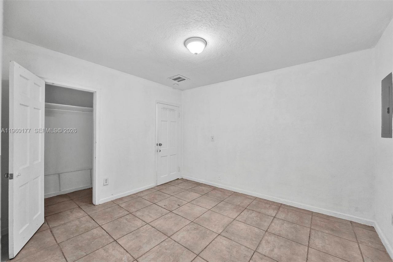 Please Call For Address, Miami, FL 33135 Photo