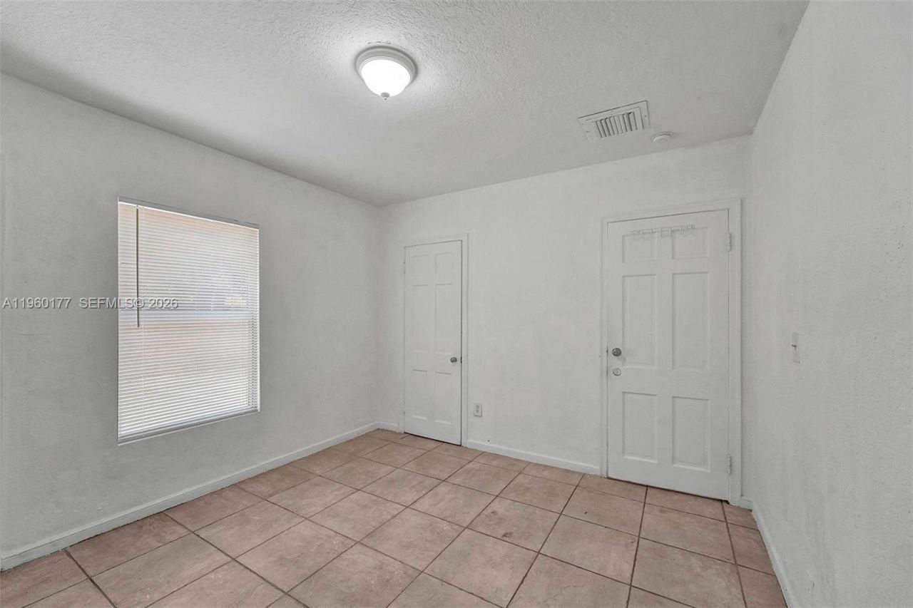 Please Call For Address, Miami, FL 33135 Photo