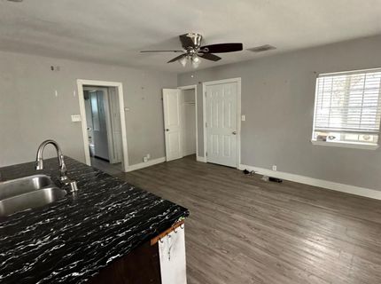 2372 North Ave, Sacramento, CA 95838 Photo