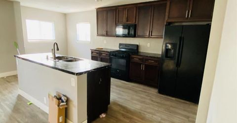 2372 North Ave, Sacramento, CA 95838 Photo