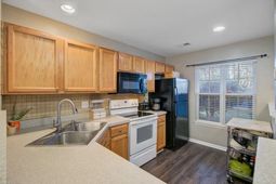 1003 Pine Bluff Drive photo 4