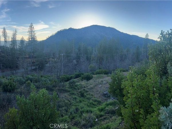 16789 Starview Loop, Cobb, CA 95426