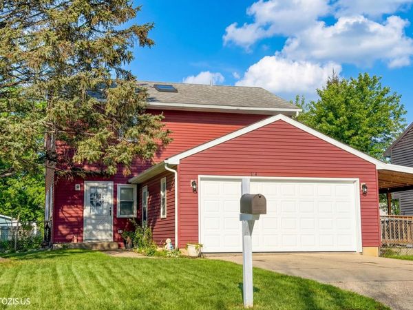 314 Maple Lane, Round Lake, IL 60073