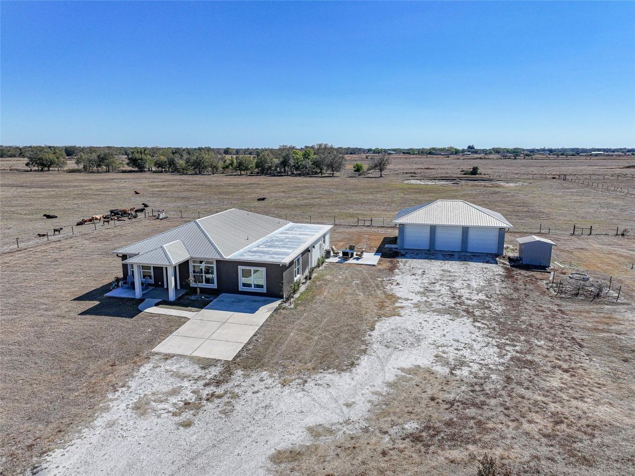 2481 NE Faye Terrace, Arcadia, FL 34266 Photo