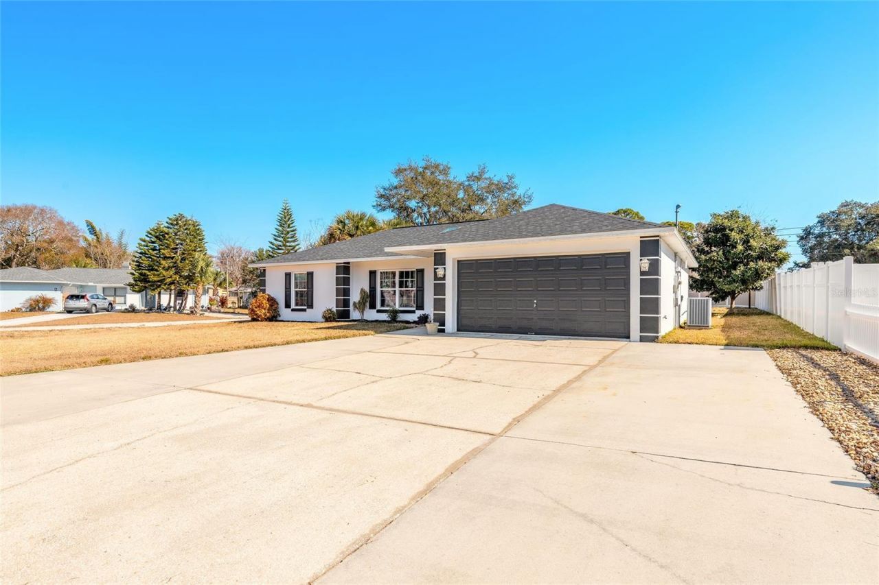 2803 Kumquat Drive, Edgewater, FL 32141 Photo