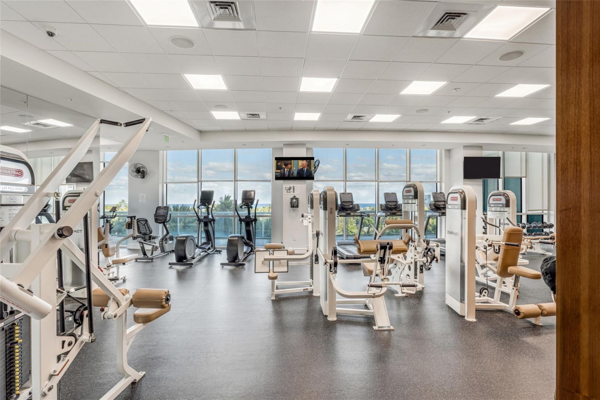 1 N Ocean Boulevard, Unit 1603, Pompano Beach, FL 33062 Photo