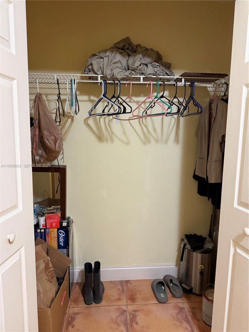 19051 SW 136th St, Miami, FL 33196 Photo