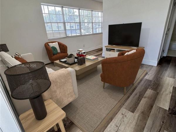 571 NE 67th, Unit 1, Miami, FL 33138