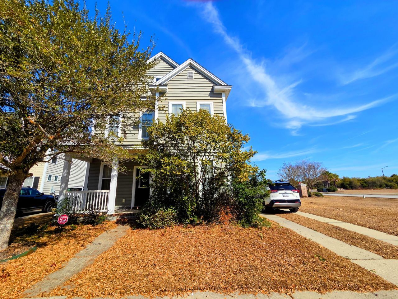 186 Avonshire Drive Photo 1