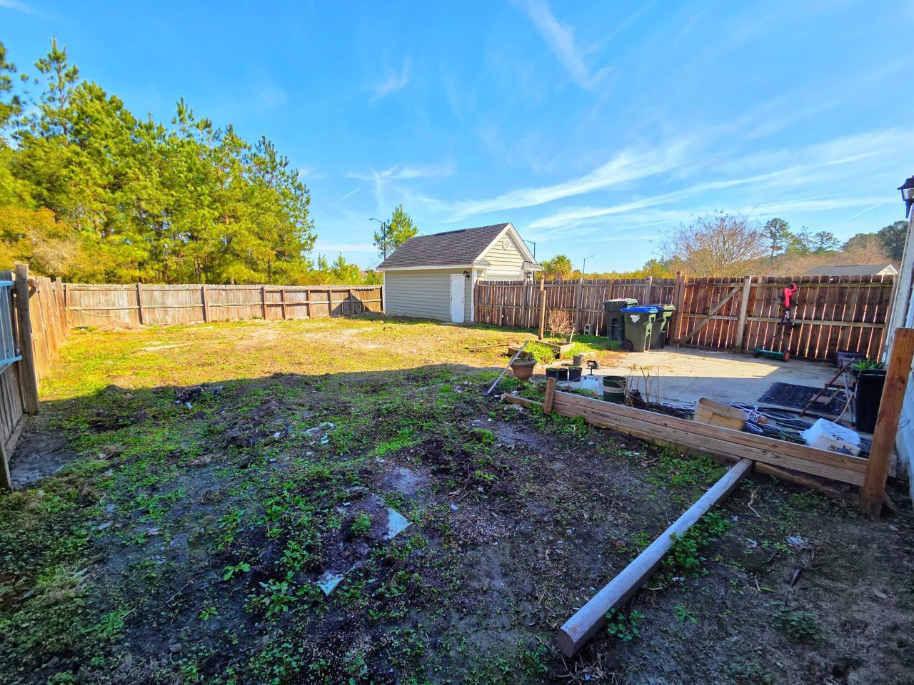 186 Avonshire Drive Photo 20