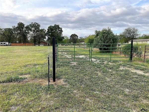 1 Marek Estates, Los Molinos, CA 96055