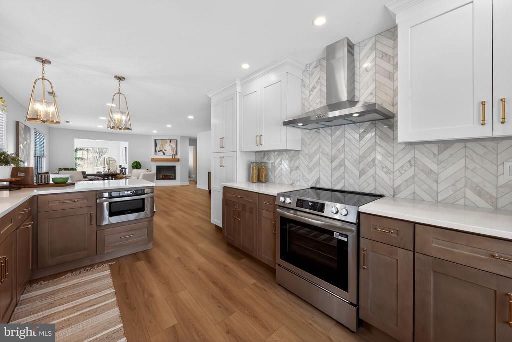 9 Avandale Court, Mount Laurel, NJ 08054 Main Photo