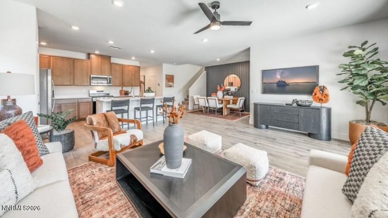 4302 Painted Cloud Way, Sparks, NV 89436 Photo