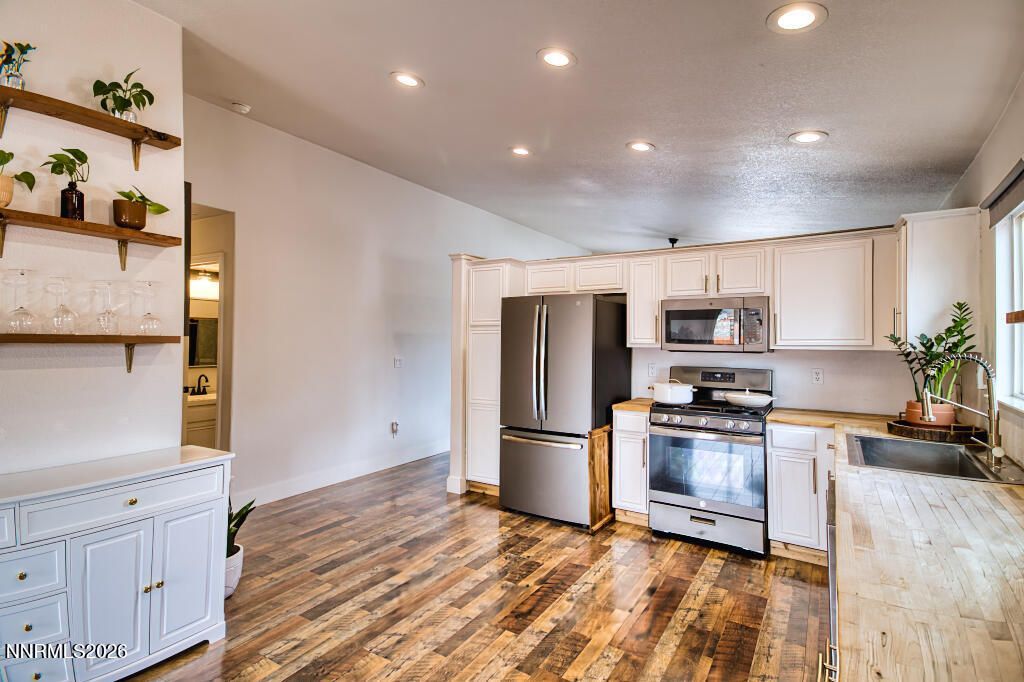 17670 Yearling Court, Reno, NV 89508 Photo