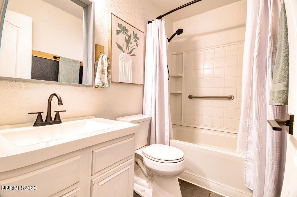 17670 Yearling Court, Reno, NV 89508 Photo