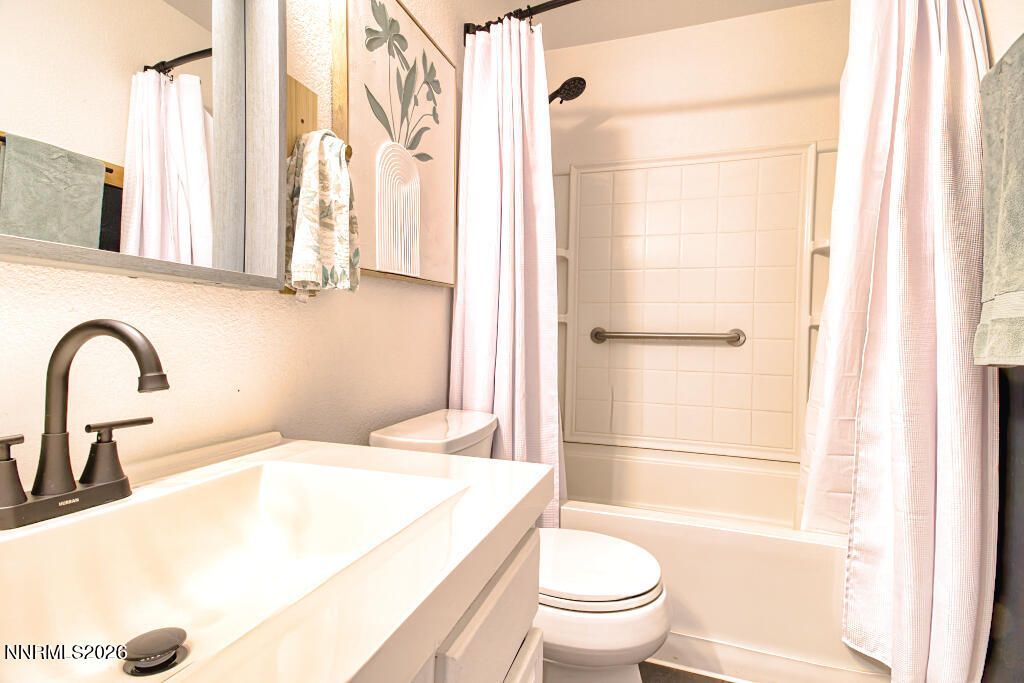 17670 Yearling Court, Reno, NV 89508 Photo