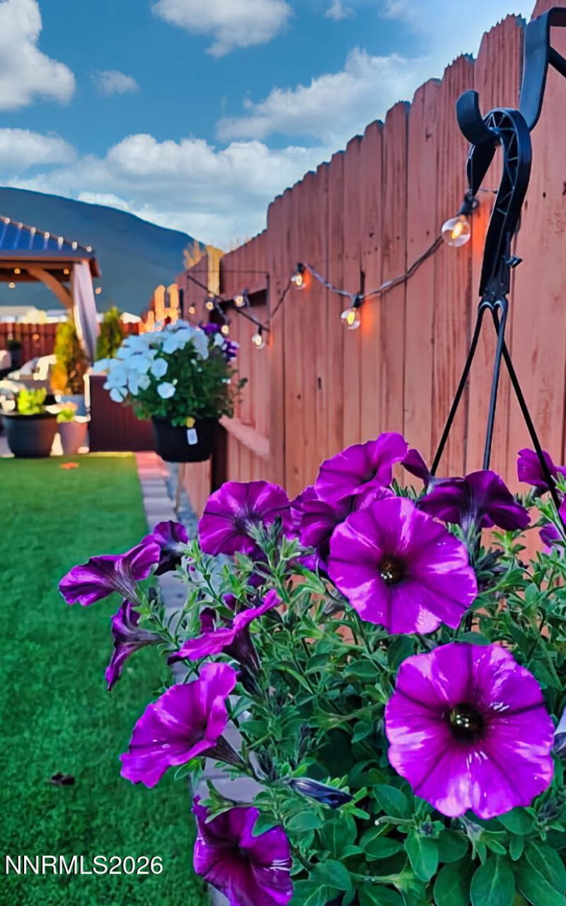 17670 Yearling Court, Reno, NV 89508 Photo