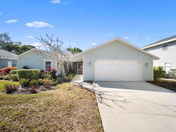 6936 ARBOR OAKS CIRCLE, BRADENTON, FL 34209
