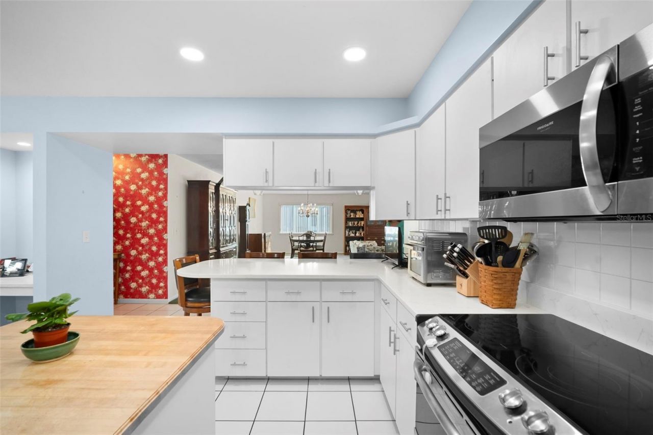 6936 Arbor Oaks Circle, Bradenton, FL 34209 Photo