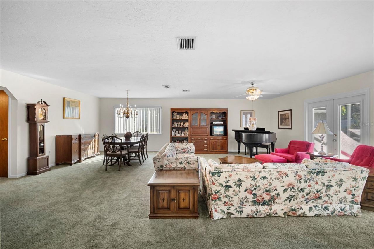 6936 Arbor Oaks Circle, Bradenton, FL 34209 Photo