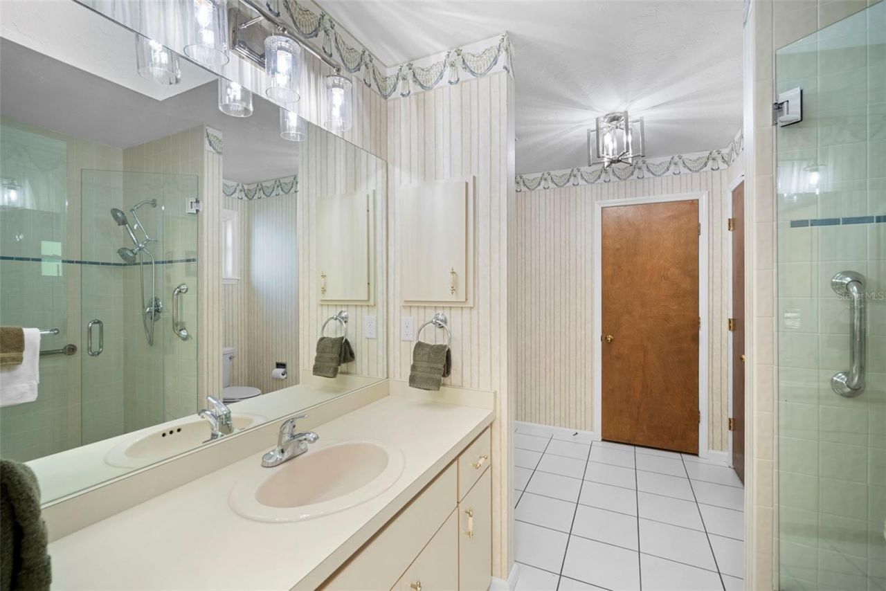 6936 Arbor Oaks Circle, Bradenton, FL 34209 Photo