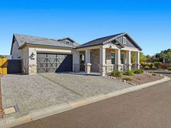 5934 E REDMONT Drive, Mesa, AZ 85215